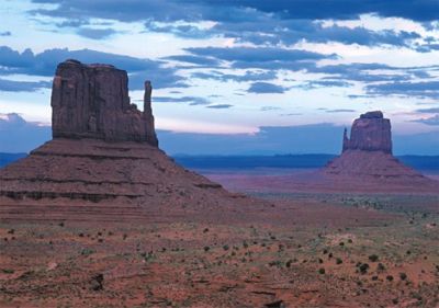 spojene staty am.- valley.jpg (51.6kB - 469×330px)